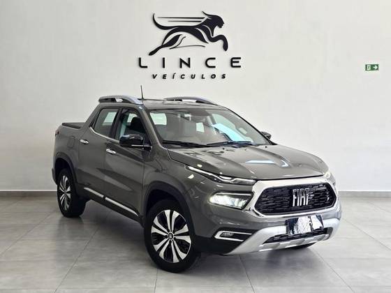 FIAT TORO 2.0 16V TURBO DIESEL VOLCANO 4WD AT9